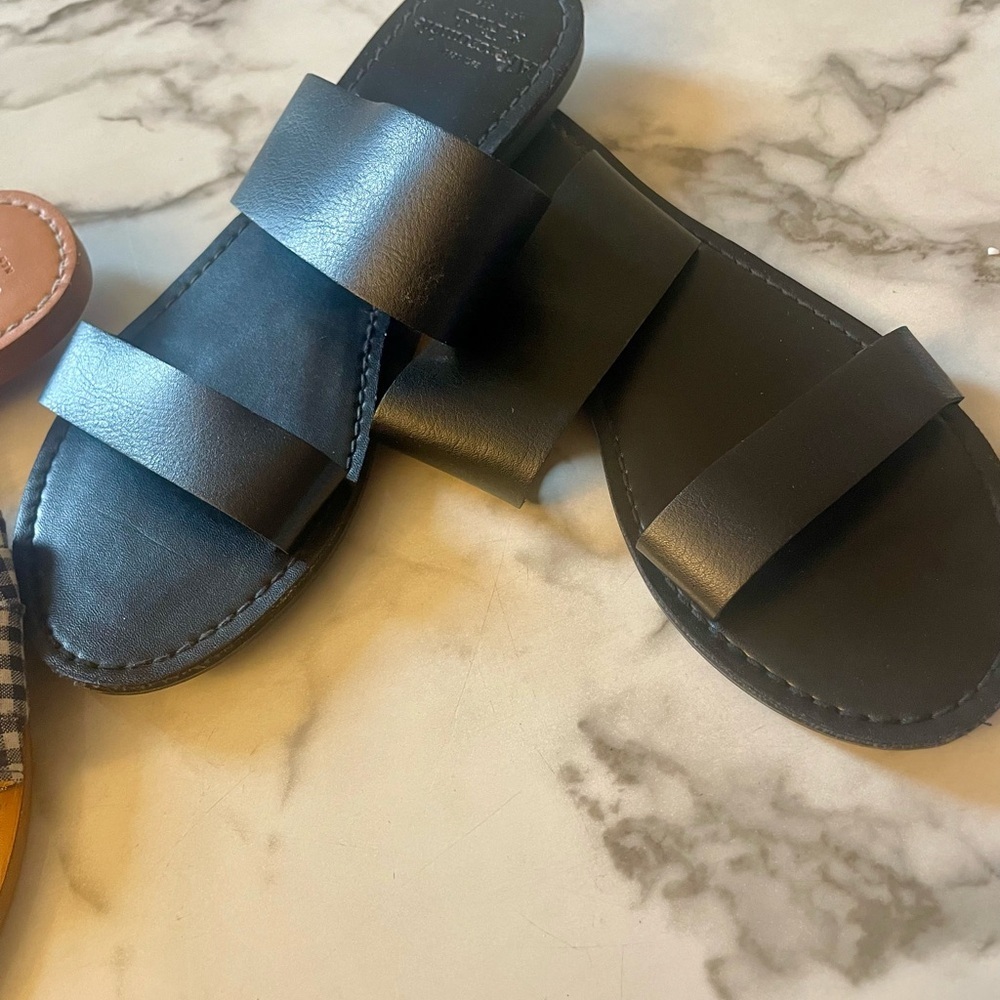 2 Sandals Abercrombie & Fitch Size 7 - Picture 4 of 6